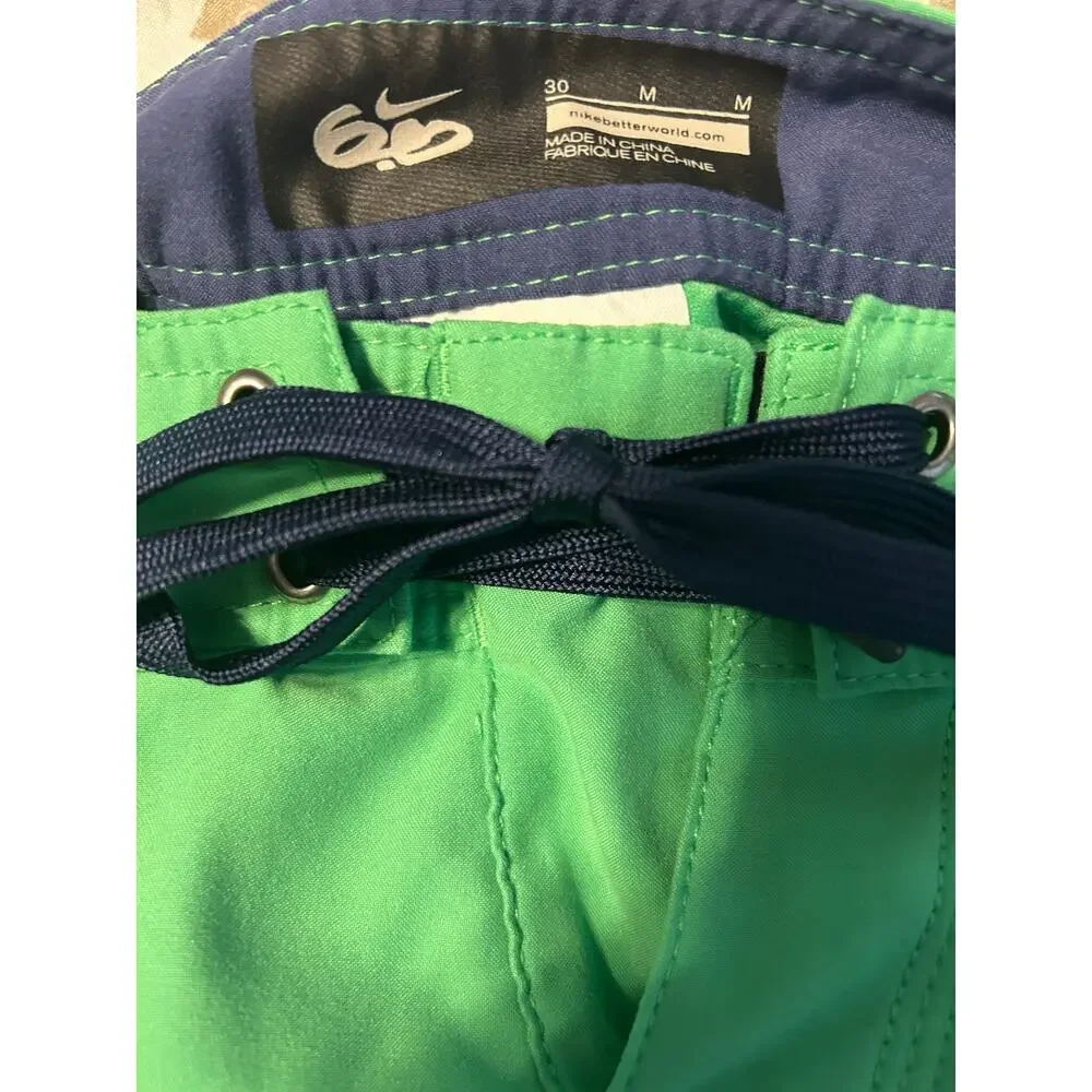 Mens green Nike 6.0 board shorts size medium